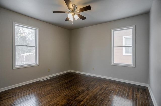 1709 N Dodgion Avenue, Independence, MO 64050