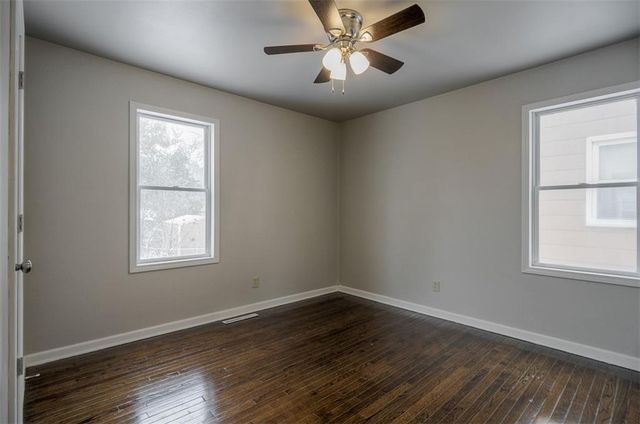 1709 N Dodgion Avenue, Independence, MO 64050
