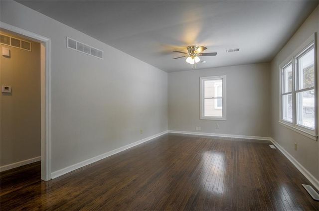 1709 N Dodgion Avenue, Independence, MO 64050