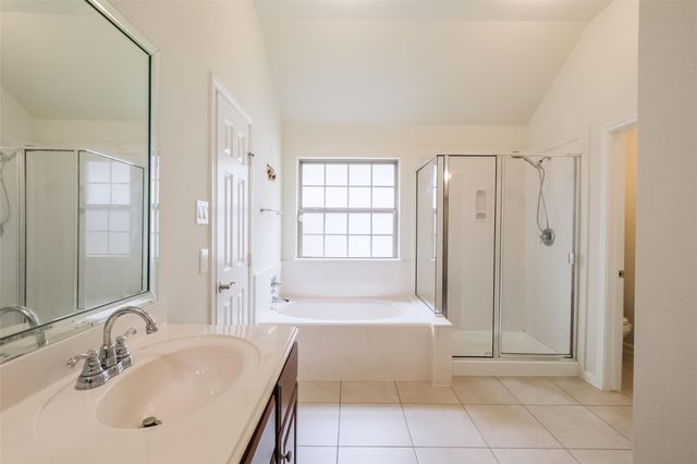 6811 Gonzales Point, Manvel, TX 77578