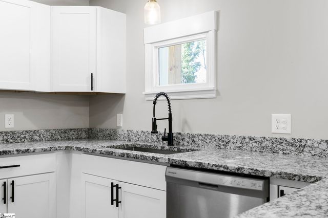 1426 Grove Road, Anderson, SC 29621