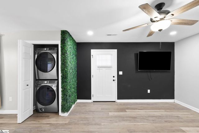 1426 Grove Road, Anderson, SC 29621