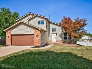 5309 PINE TRAILS Circle, Plainfield, IL 60586