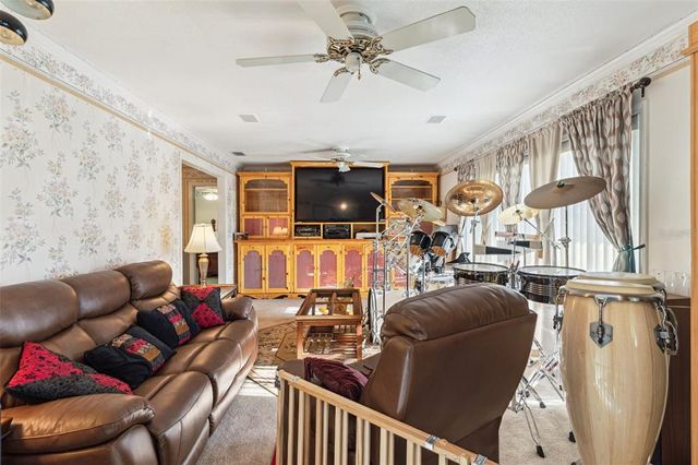 5547 KINGSWOOD DRIVE, Orlando, FL 32810