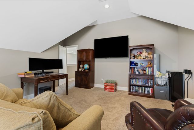 522 McChrystal Dr, Murfreesboro, TN 37129