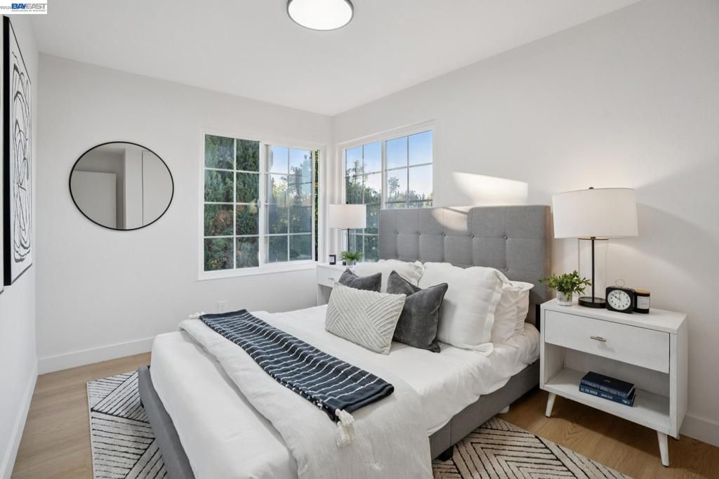 Image 23 of property listing at 19 Southlake Dr, San Jose, CA 95138