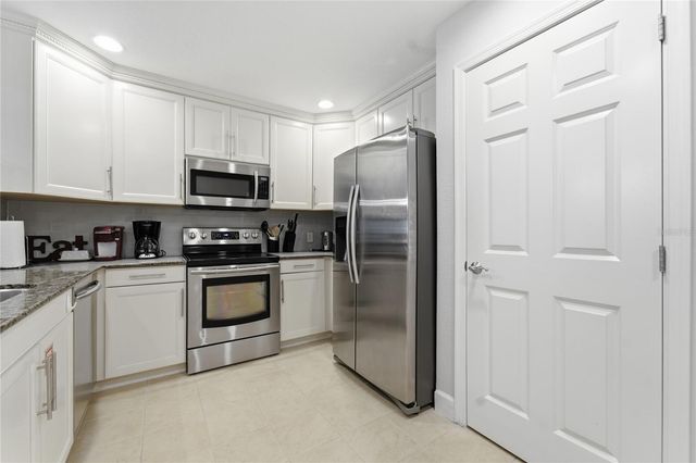 7656 WHISPER WAY 103, Kissimmee, FL 34747