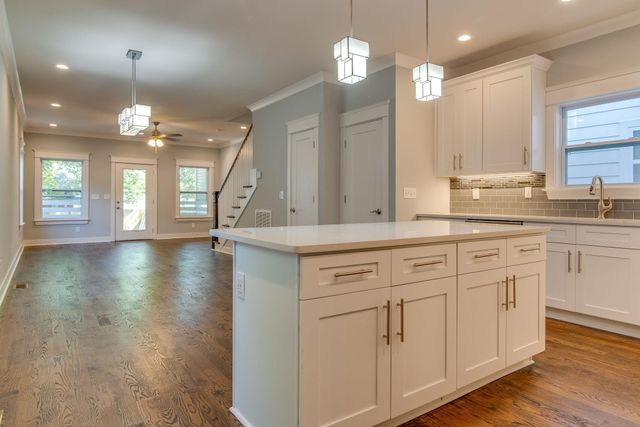 2156A Sadler Ave, Nashville, TN 37210