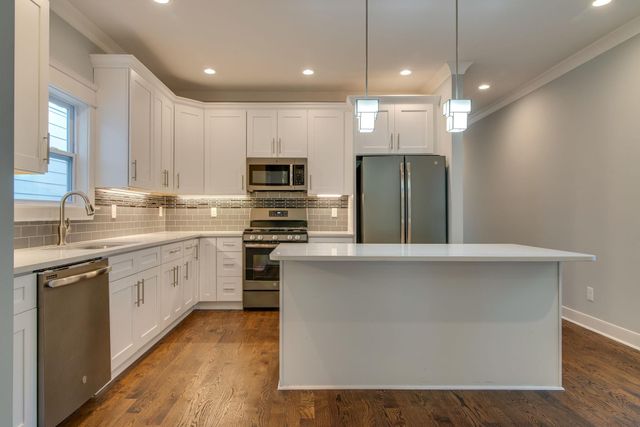 2156A Sadler Ave, Nashville, TN 37210