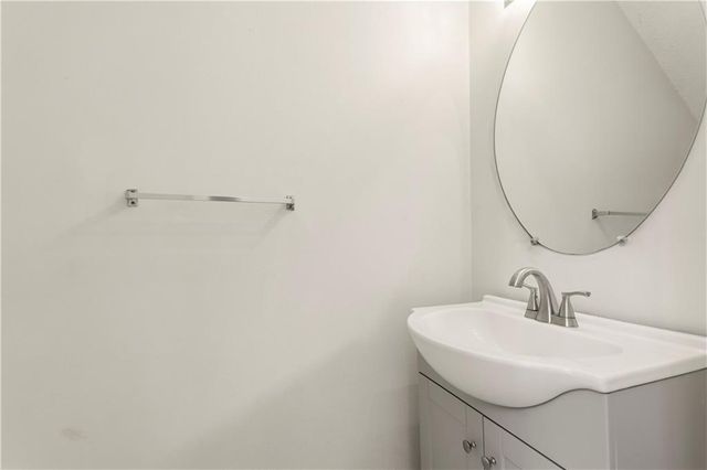 117 Hillandale Court, Lithonia, GA 30058