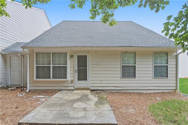 117 Hillandale Court, Lithonia, GA 30058