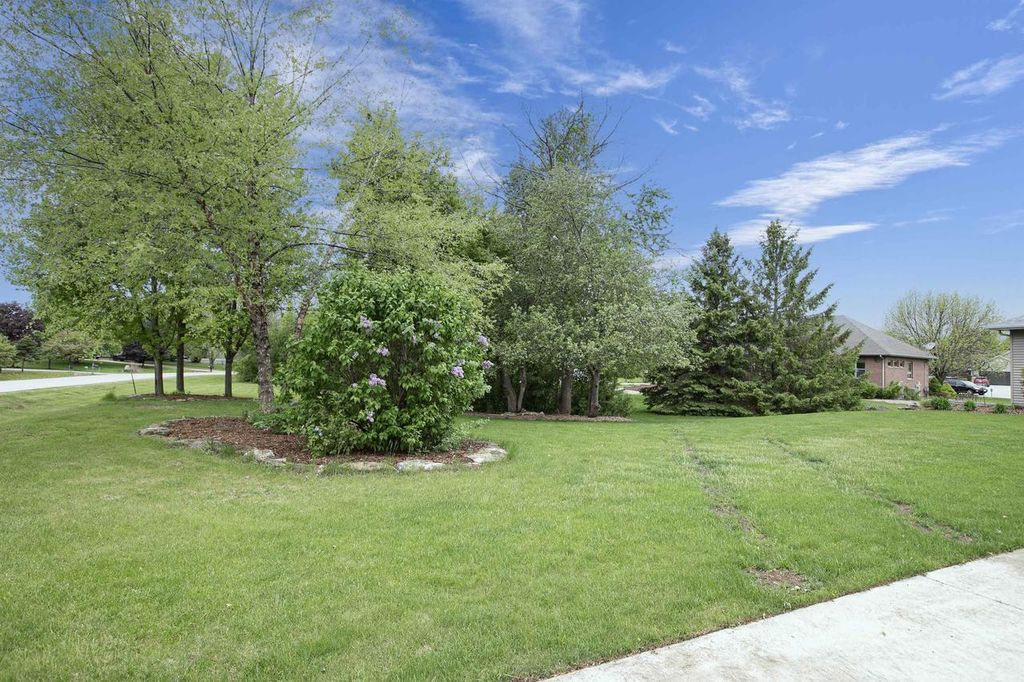 CHARLEEN LANE, Greenville, WI 54942