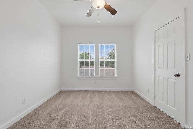 302 Topeka, San Antonio, TX 78210