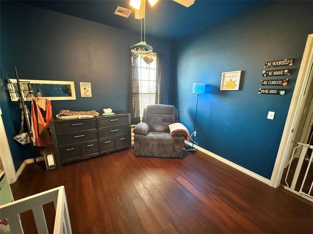 616 Woods Way, Moore, OK 73160