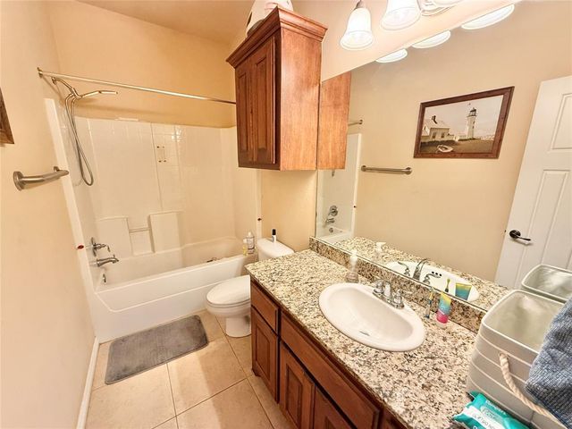 616 Woods Way, Moore, OK 73160