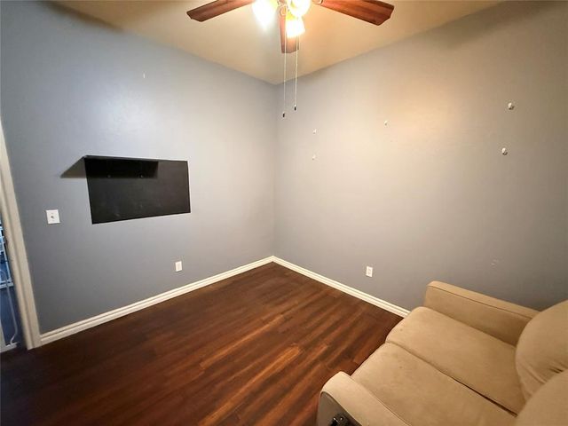 616 Woods Way, Moore, OK 73160