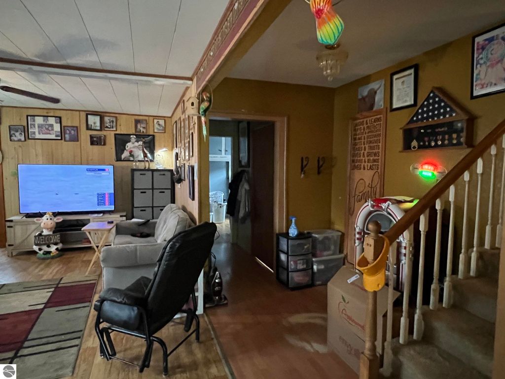 Image 10 of property listing at 158 Moyer Avenue, Alma, MI 48801
