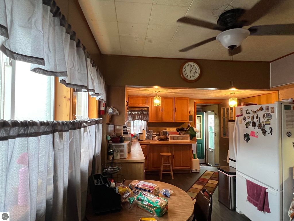 Image 22 of property listing at 158 Moyer Avenue, Alma, MI 48801
