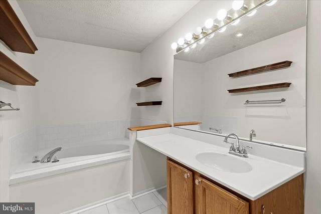 2567 WINDY OAK CT, Crofton, MD 21114