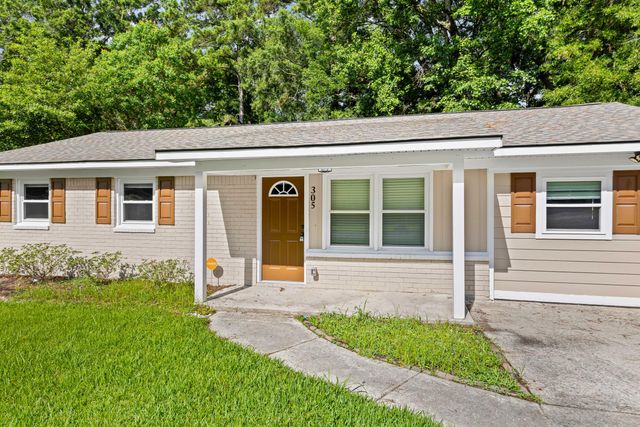 305 Elliott Drive, Ladson, SC 29456