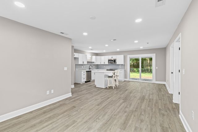 305 Elliott Drive, Ladson, SC 29456