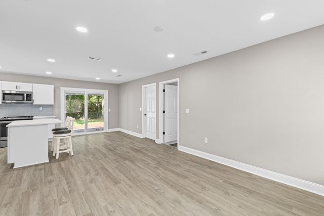 305 Elliott Drive, Ladson, SC 29456