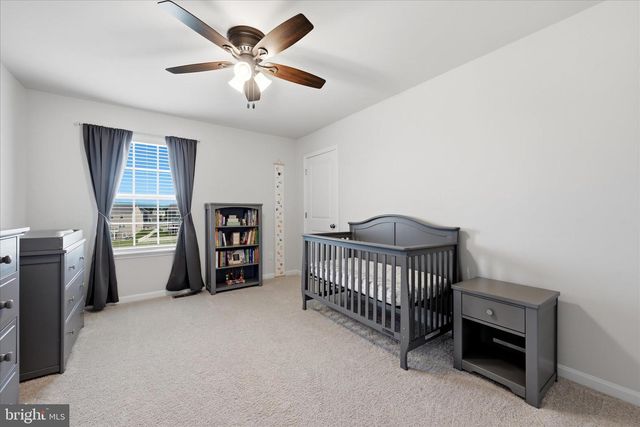 314 CENTERGATE DR, Charles Town, WV 25414