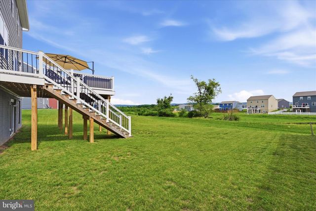 314 CENTERGATE DR, Charles Town, WV 25414