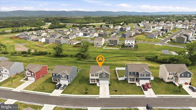 314 CENTERGATE DR, Charles Town, WV 25414