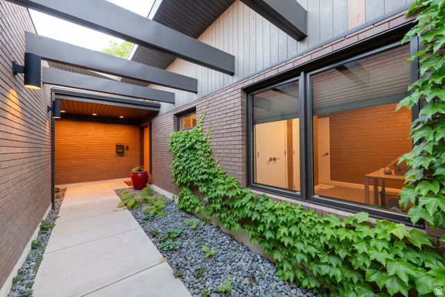 2250 E 1700 S, Salt Lake City, UT 84108