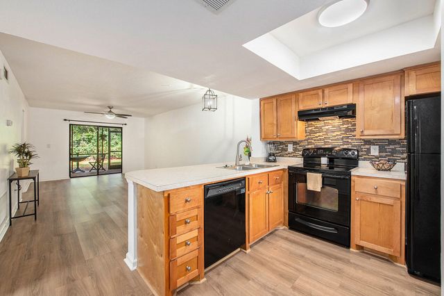 2975 Dove Haven Court A, Charleston, SC 29414