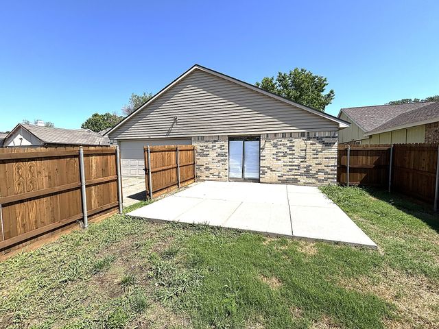 4121 Driscoll Drive, The Colony, TX 75056