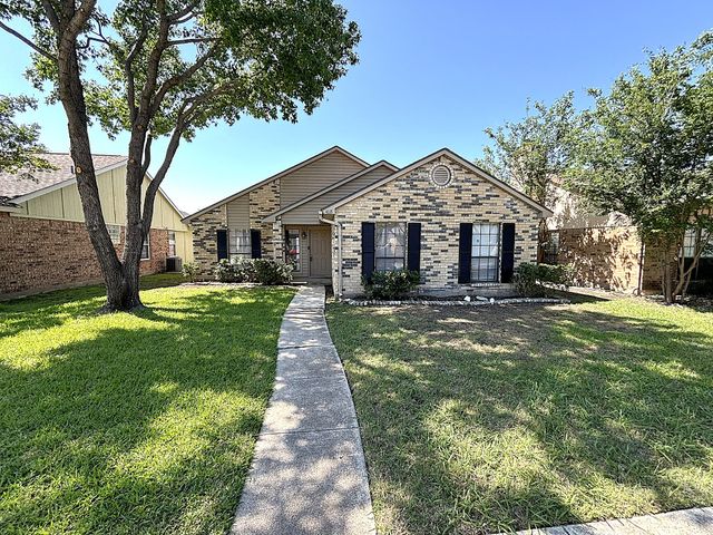 4121 Driscoll Drive, The Colony, TX 75056