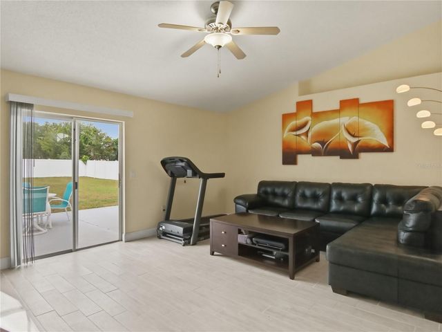 5553 MOON VALLEY DRIVE, Lakeland, FL 33812