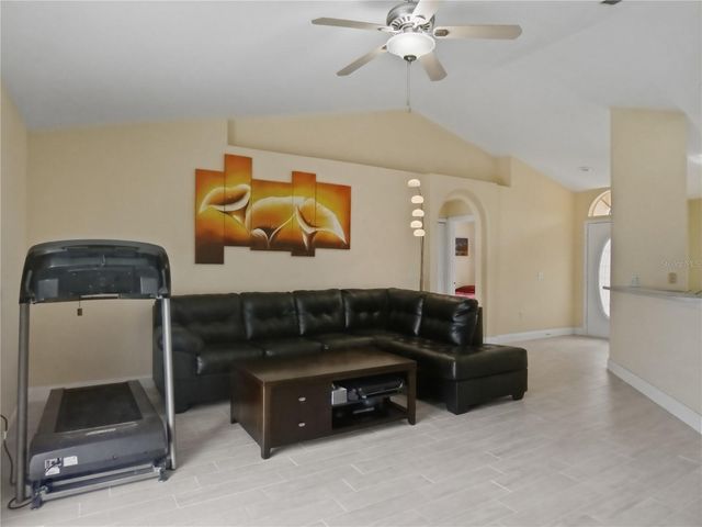 5553 MOON VALLEY DRIVE, Lakeland, FL 33812