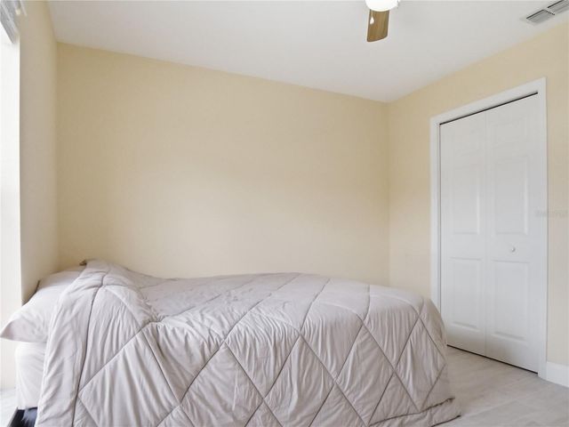 5553 MOON VALLEY DRIVE, Lakeland, FL 33812