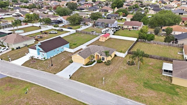 5553 MOON VALLEY DRIVE, Lakeland, FL 33812