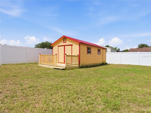 5553 MOON VALLEY DRIVE, Lakeland, FL 33812