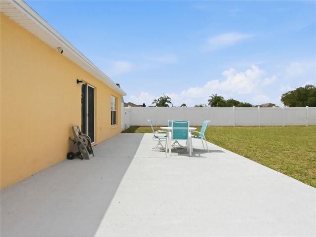 5553 MOON VALLEY DRIVE, Lakeland, FL 33812