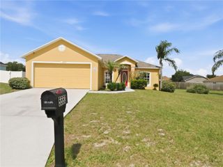 5553 MOON VALLEY DRIVE, Lakeland, FL 33812