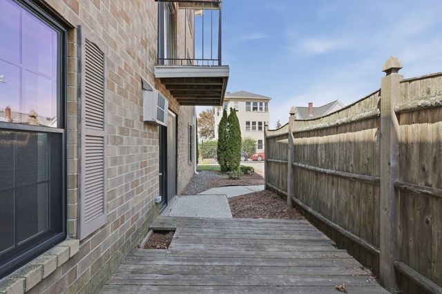 80 Stanton Street 2, Worcester, MA 01605
