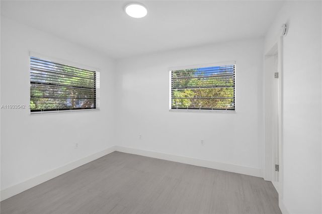 3265 Virginia St 19, Miami, FL 33133