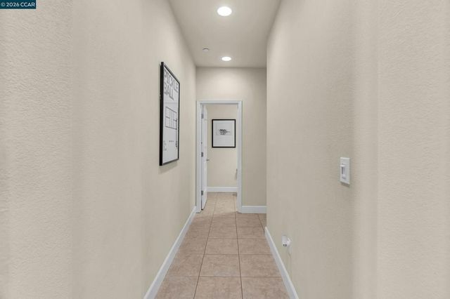 733 733 W Questa Trl, Mountain House, CA 95391