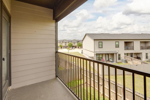 550 Hayes Lane, College Station, TX 77845
