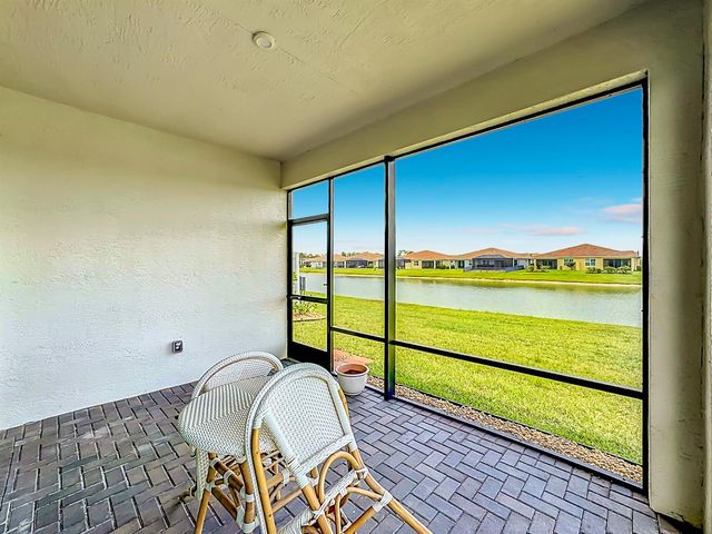 27051 SW Viterbo Way, Port St. Lucie, FL 34986