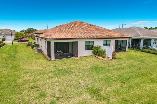 27051 SW Viterbo Way, Port St. Lucie, FL 34986