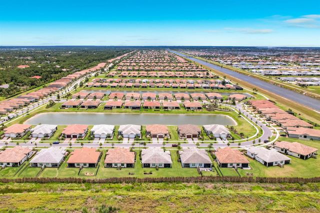 27051 SW Viterbo Way, Port St. Lucie, FL 34986