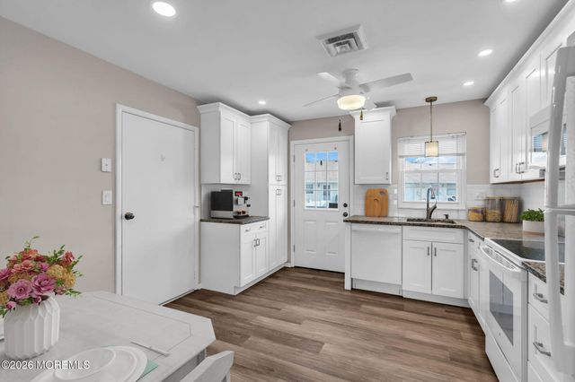 1010 Fife Court B, Lakewood, NJ 08701