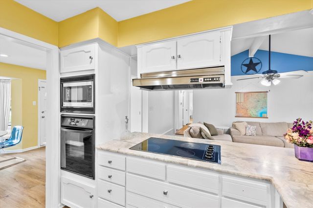 4408 Storie Road, Arlington, TX 76001