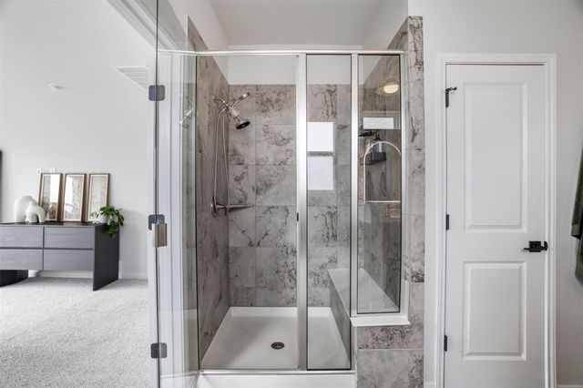 621 Goldenwave WAY, Liberty Hill, TX 78642